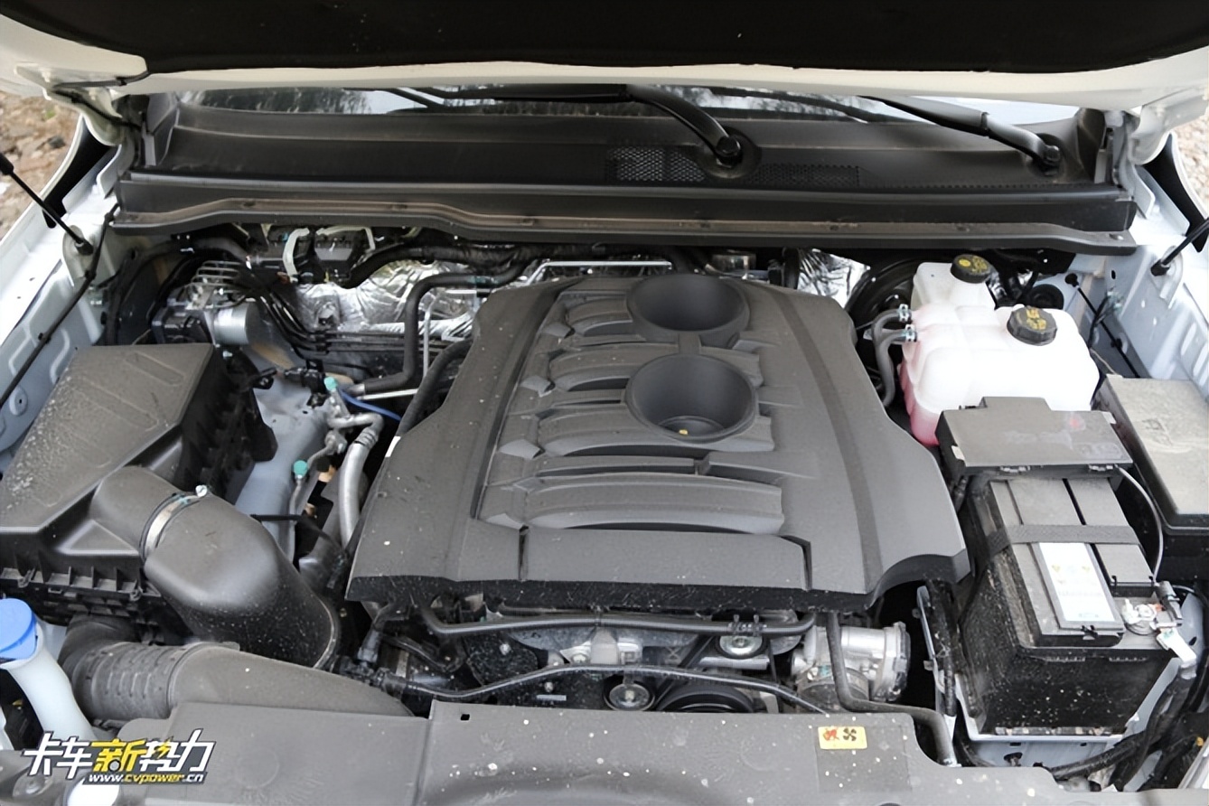 江铃大道汽油越野版测评,江铃大道越野试驾视频