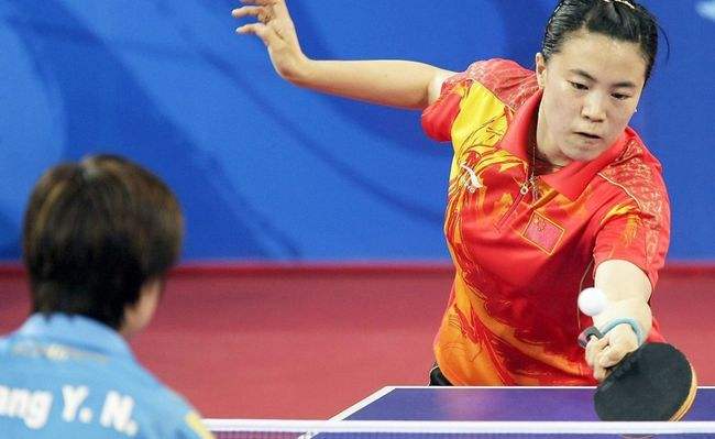 王楠患癌后丈夫的做法令网友泪目,王楠患癌却坚持两年退役为何