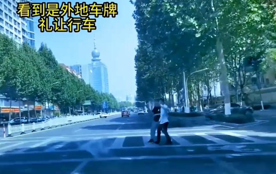 淄博政府现状,淄博政府给了哪些启示