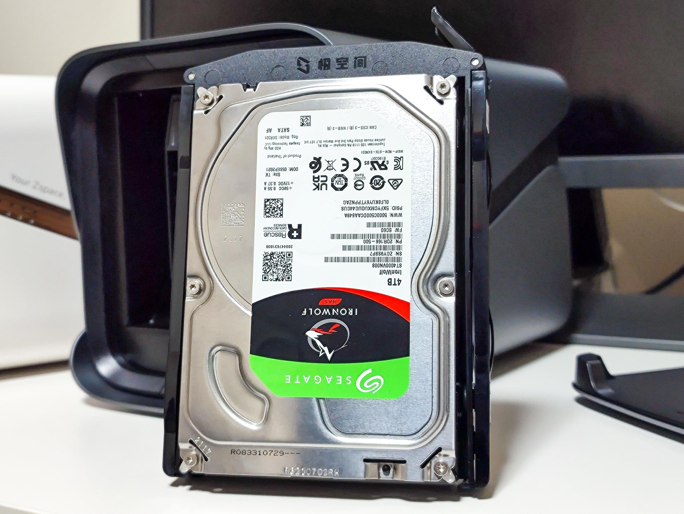 nas用4盘位好还是2盘位好,NAS几个盘位合适