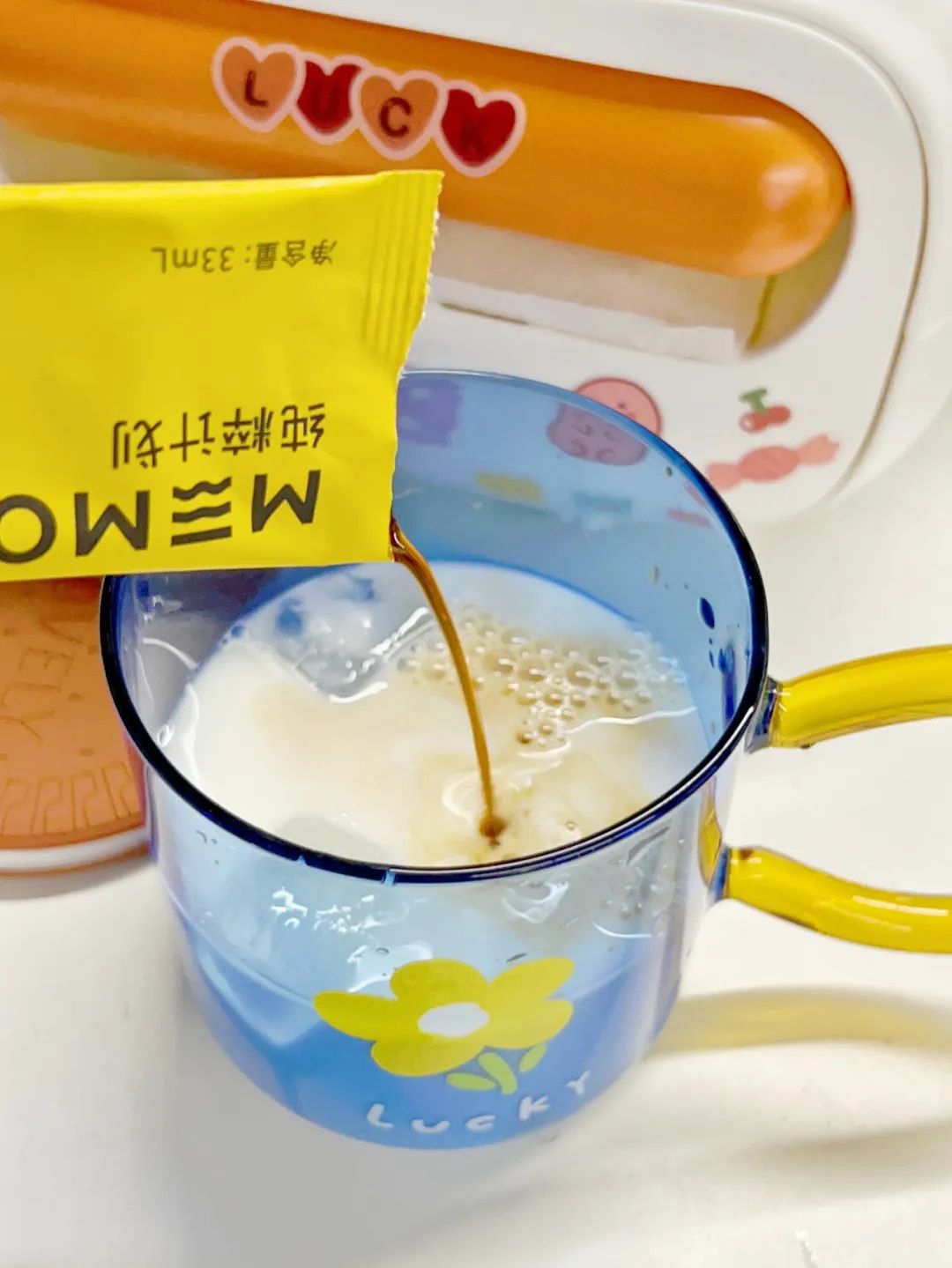 这女人一露脸,我就想为她花钱…