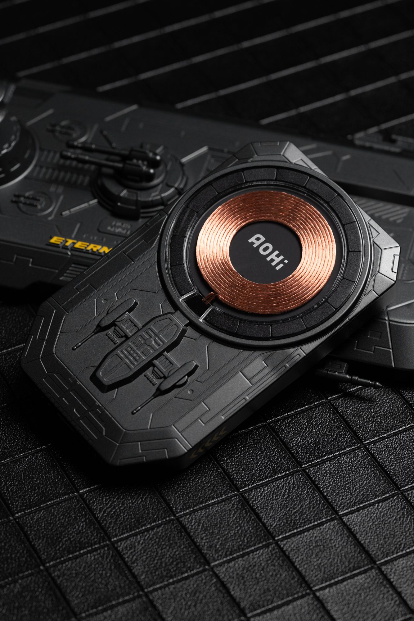 自己拼装一套无线充电器是什么体验？Aohi永恒之城无线充电器