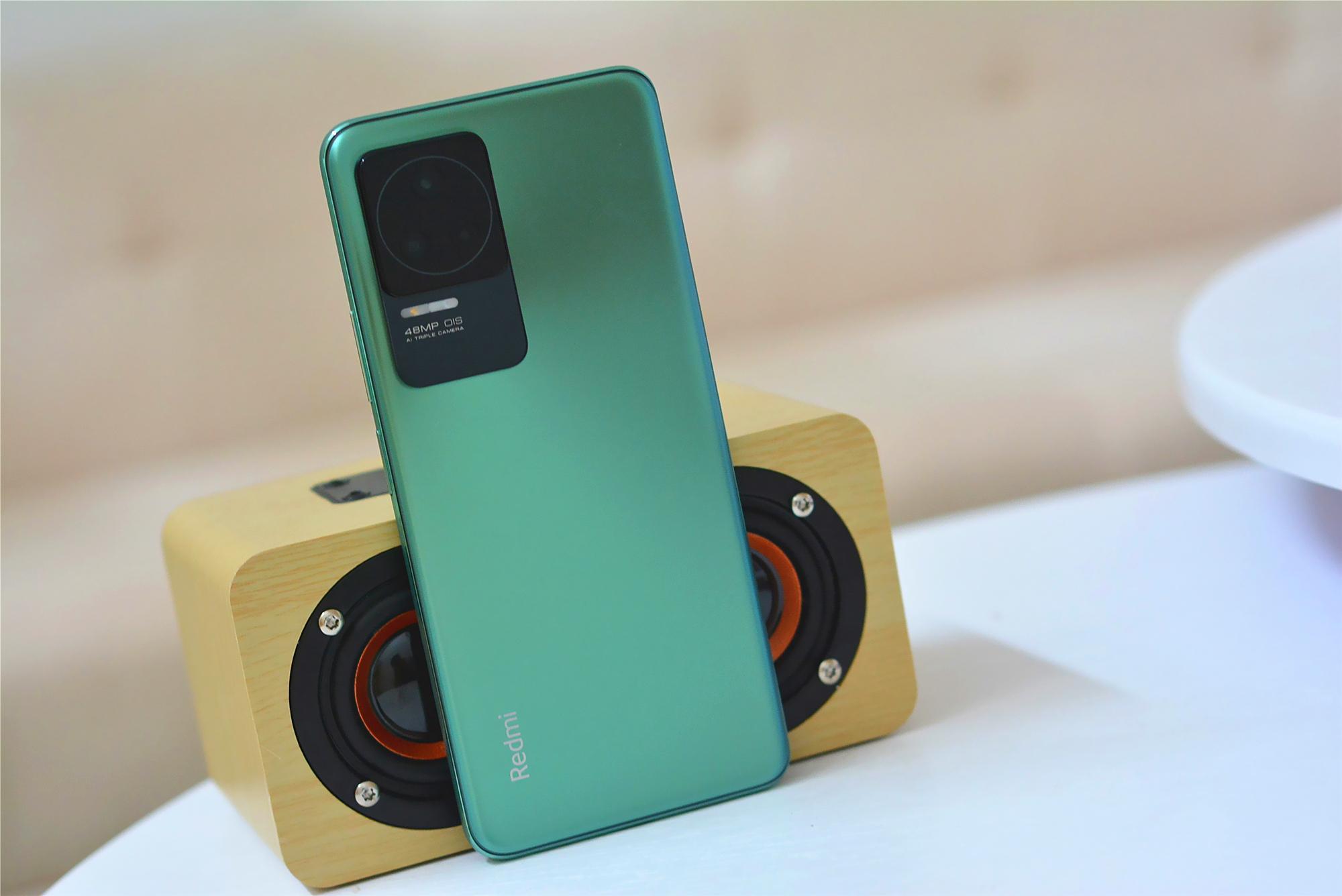 2023年买手机要看哪些东西,2023年买手机主要看哪几方面