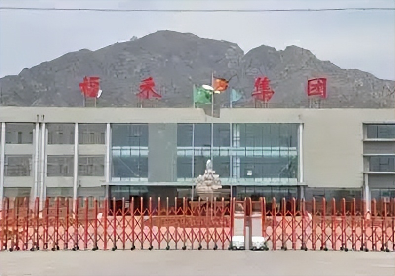 包头首富金利斌：24岁靠摆地摊起家，20年狂赚25亿，44岁选择自杀