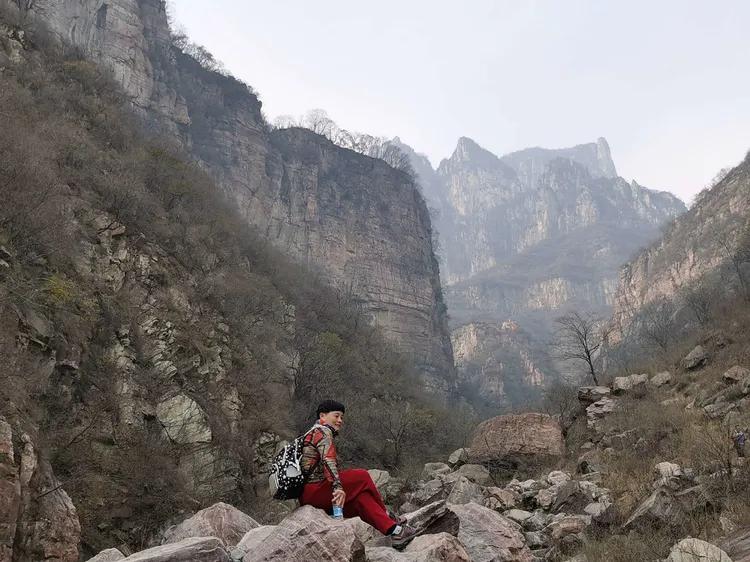 绝壁大梯白云寺,徒步白云寺