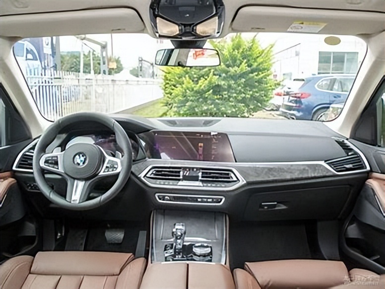 宝马x5哪个配置性价比最高,宝马x5怎么样值得购买吗