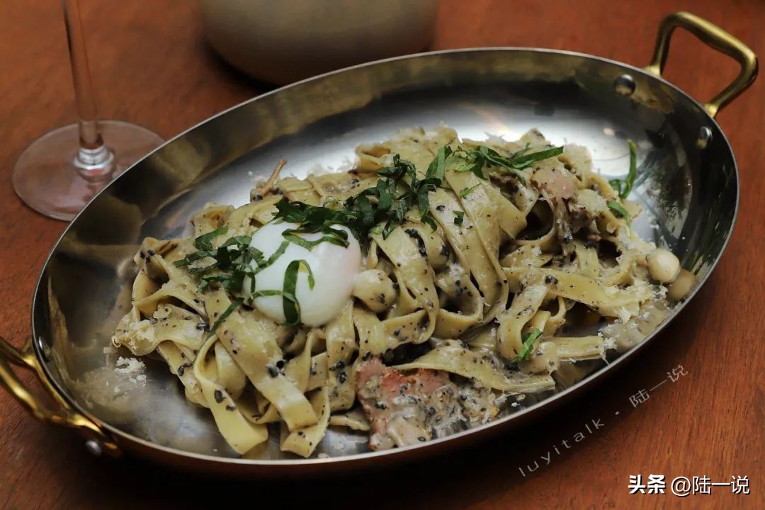 花3500元到牛排馆刷菜单,澳洲、美洲、欧洲,龙虾,蛏王,和牛