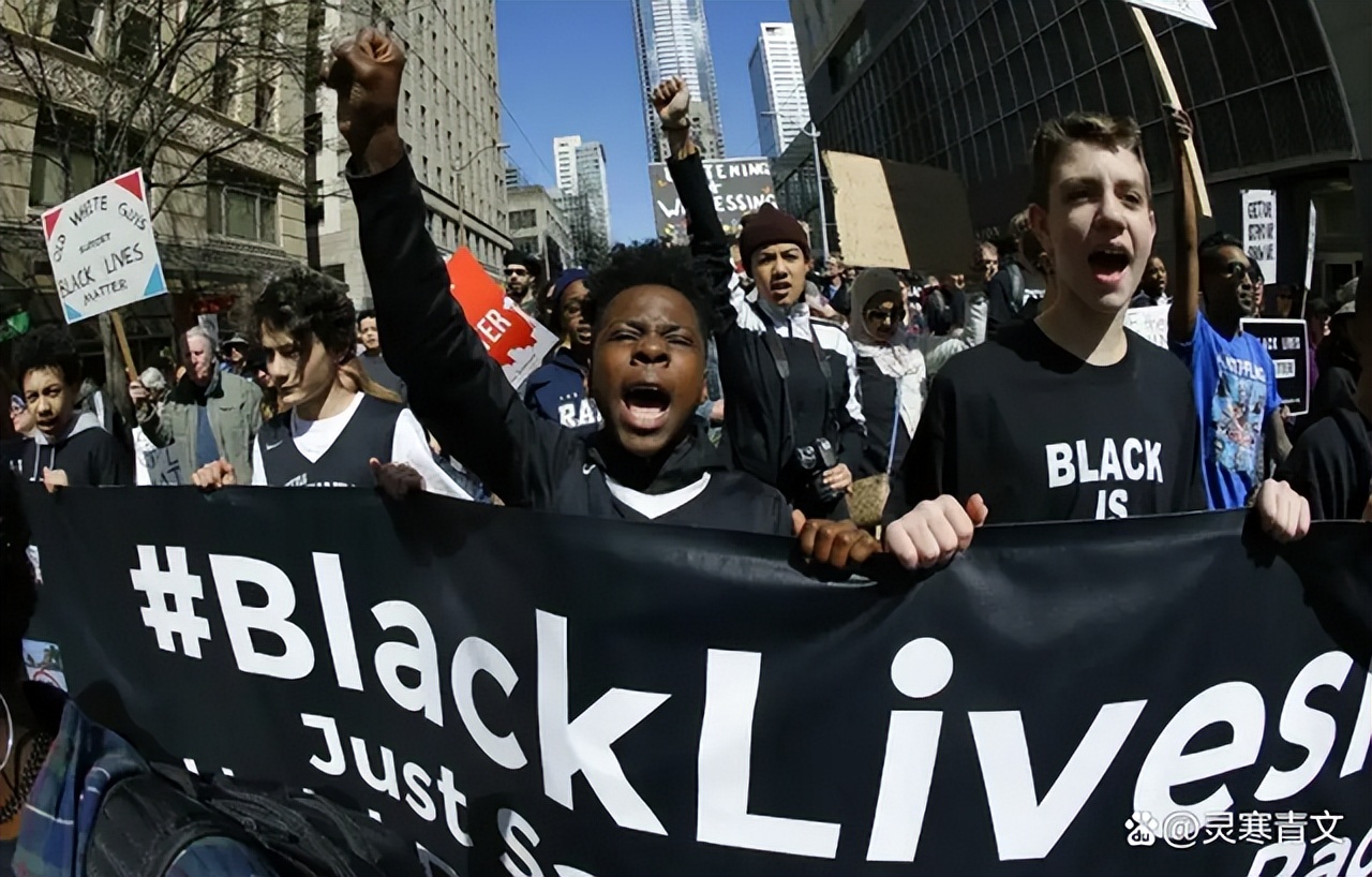 同样都是白人国家，为什么俄罗斯黑人占比只有1%，乌克兰是0.5%？