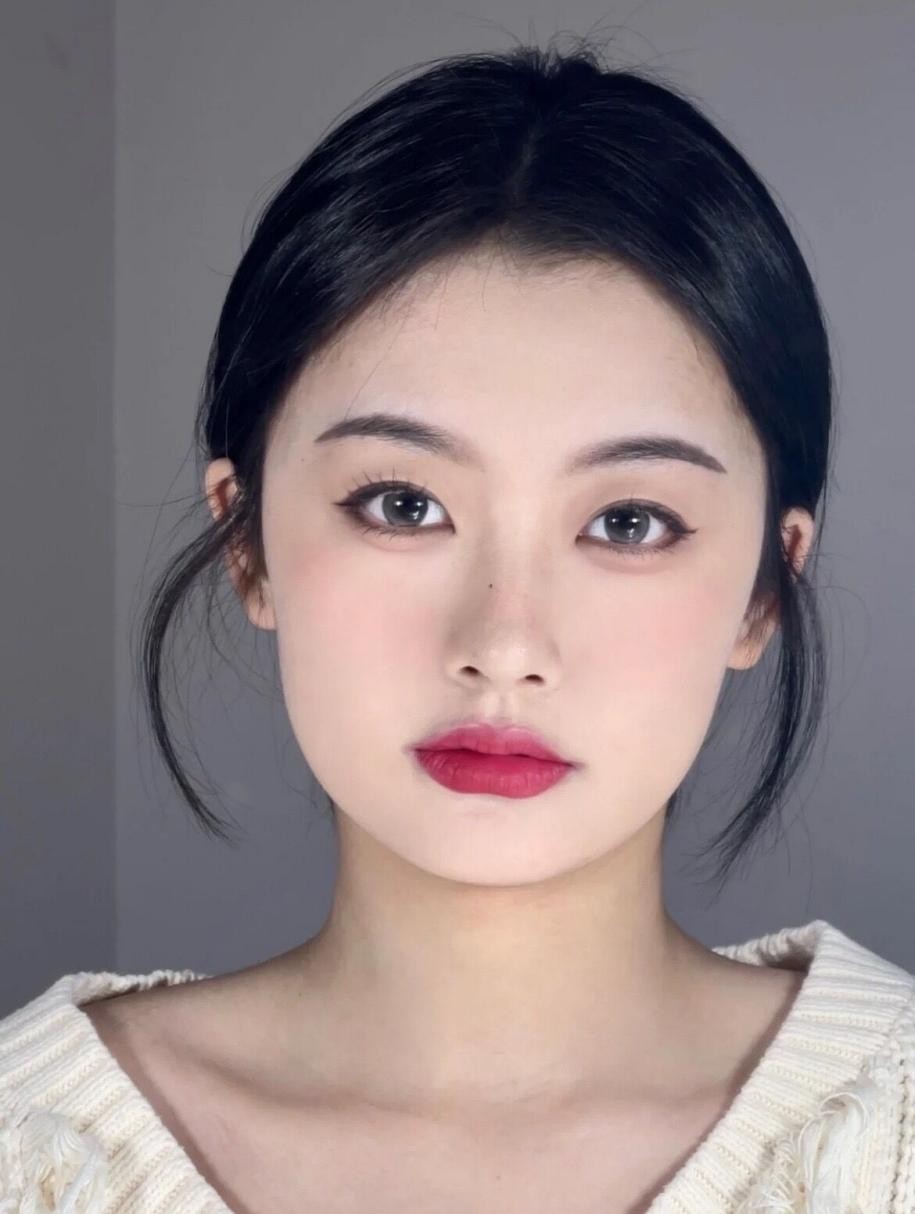 方圆脸到底怎样才能变好看,方圆脸丑怎么办