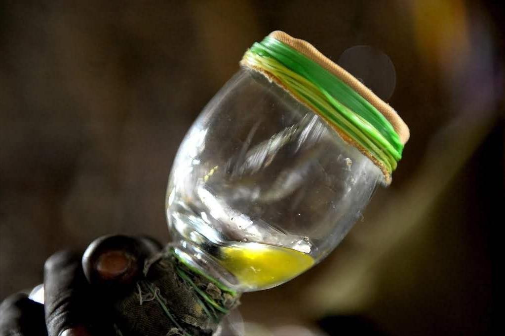 眼镜王蛇为什么不怕雄黄,眼镜王蛇为什么怕雄黄