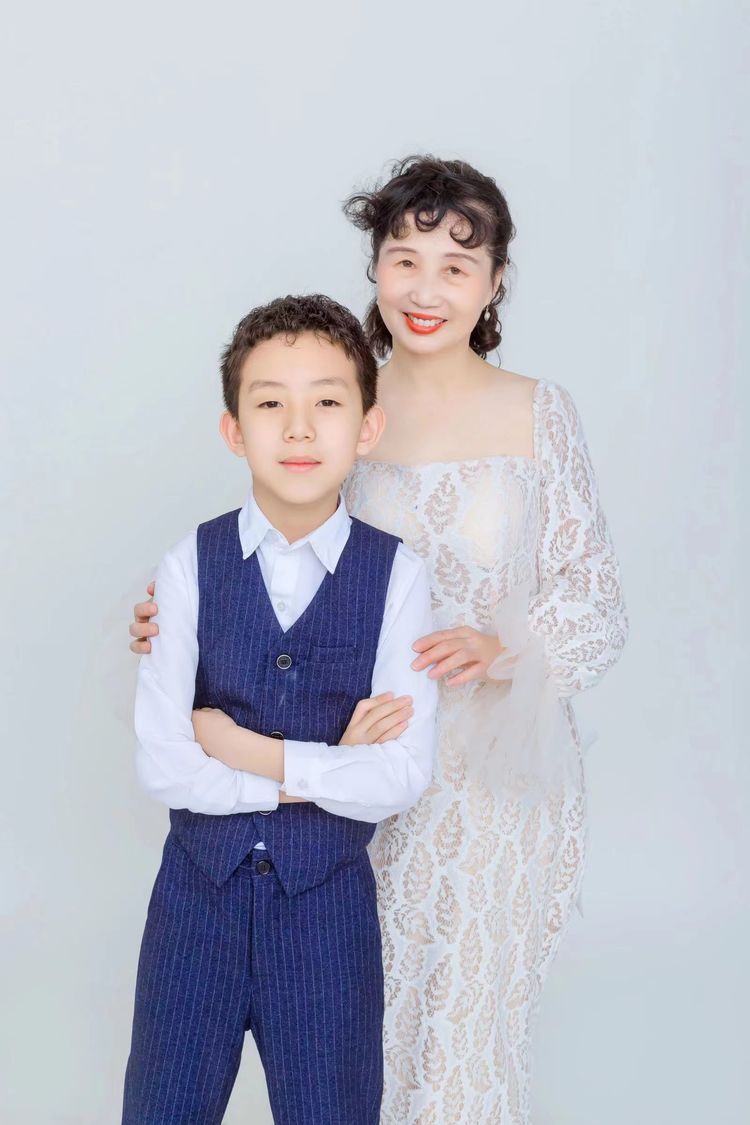 全国铁道兵战友通讯录,铁道兵战友网女兵图片