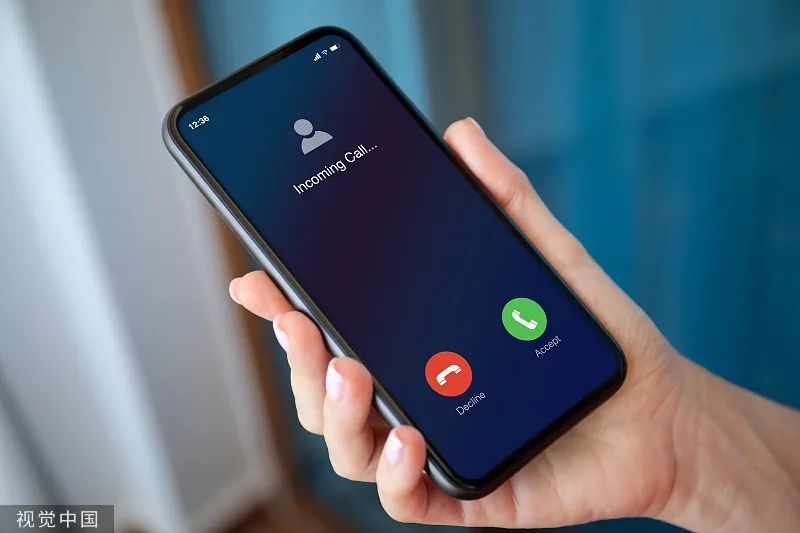 手机怎么关闭紧急呼叫,警方提醒请主动关闭手机这个功能