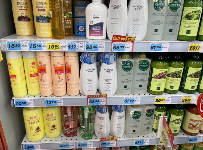 适合孕妇的洗发水测评,超市里这3种去屑洗发水千万别用