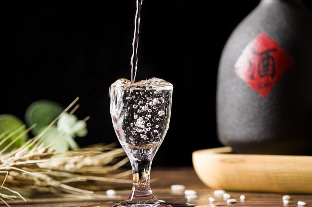 网上买酒都可靠吗,网上买酒容易买到假酒吗