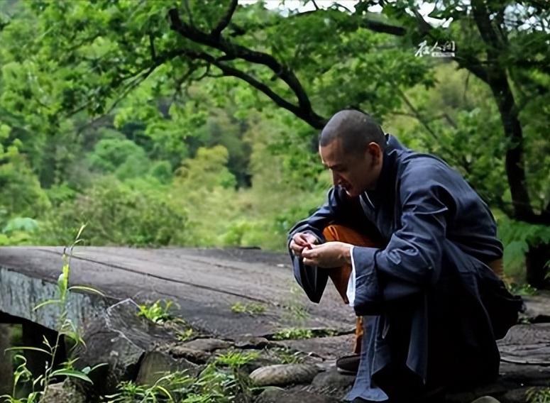 释明心放弃铁饭碗出家,最帅和尚释明心放弃铁饭碗