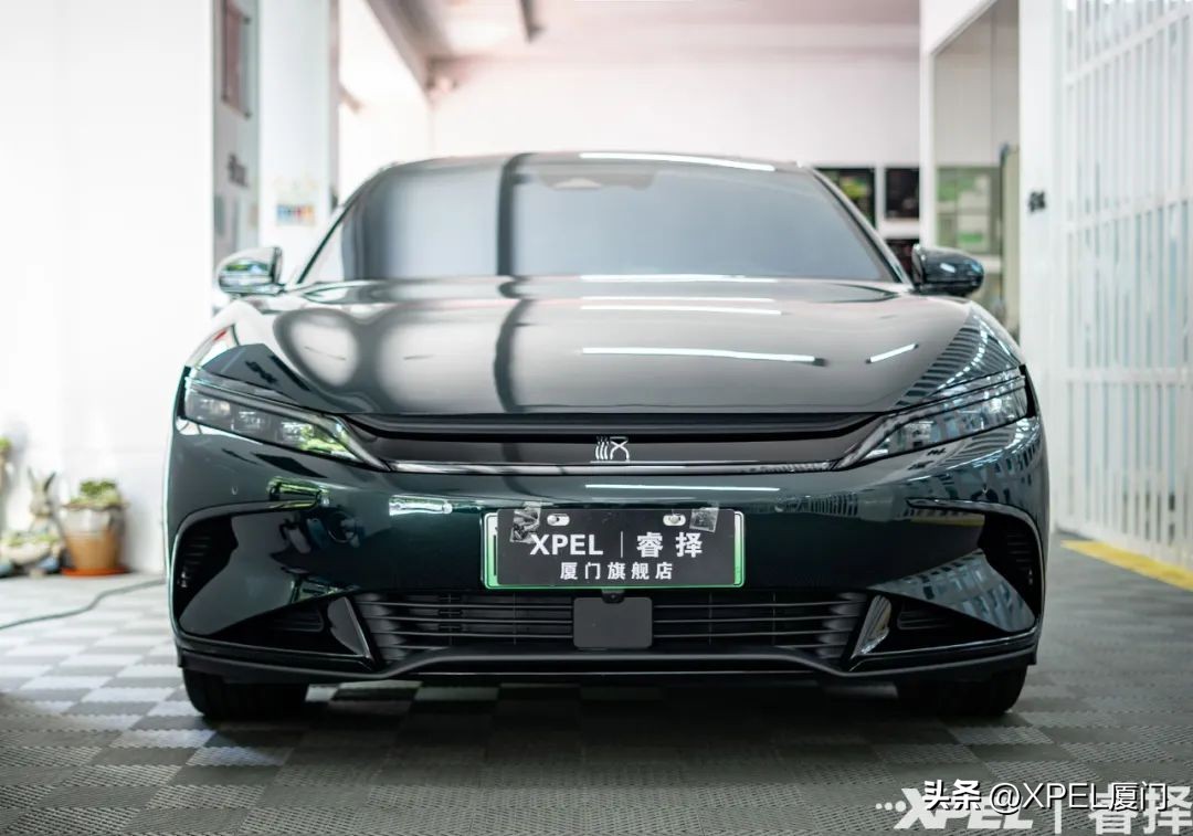 厦门汽车贴膜合肥,比亚迪车衣贴膜手法