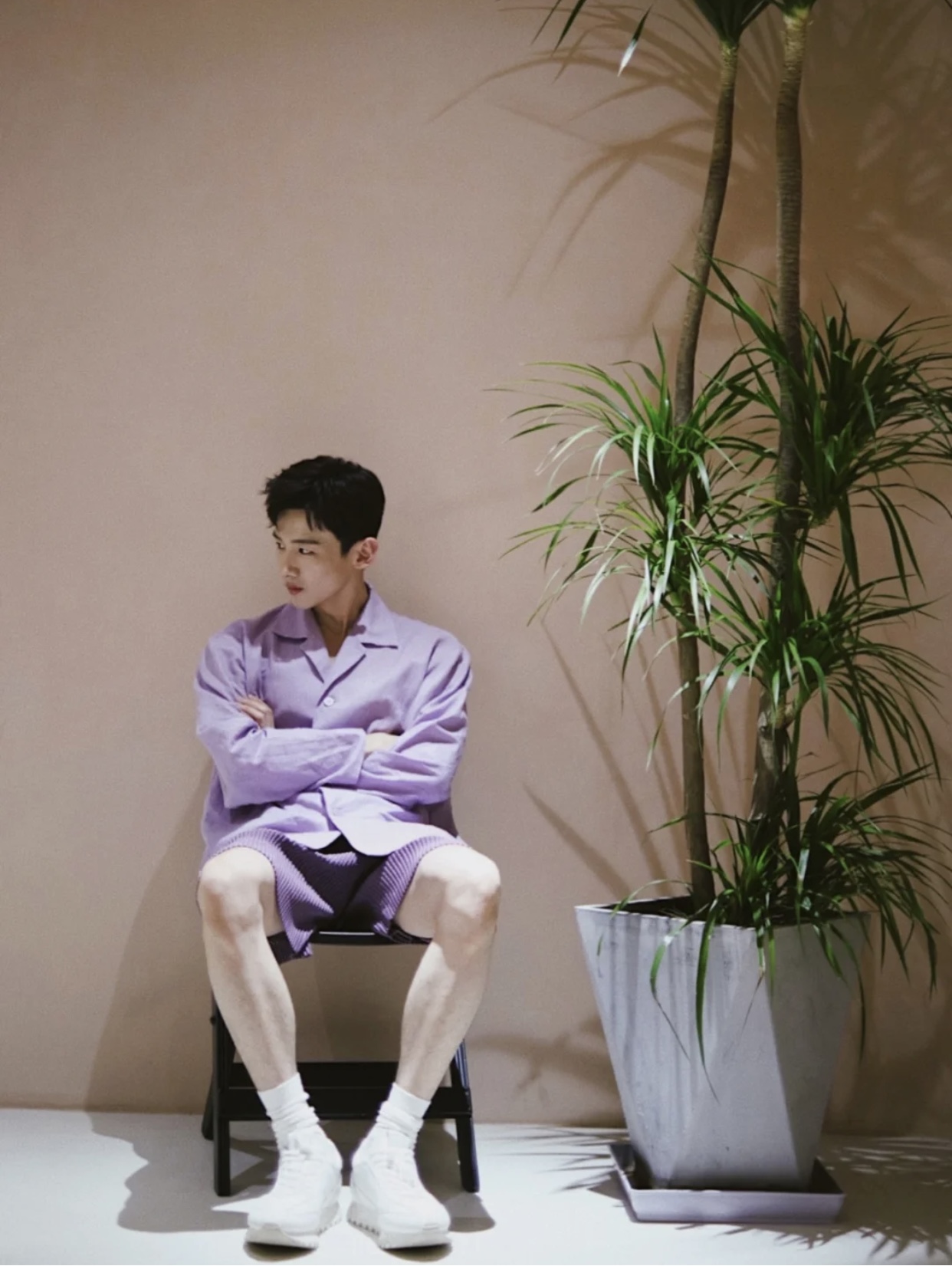 男生推荐短袖短裤穿搭方案,夏日短裤男生穿搭视频