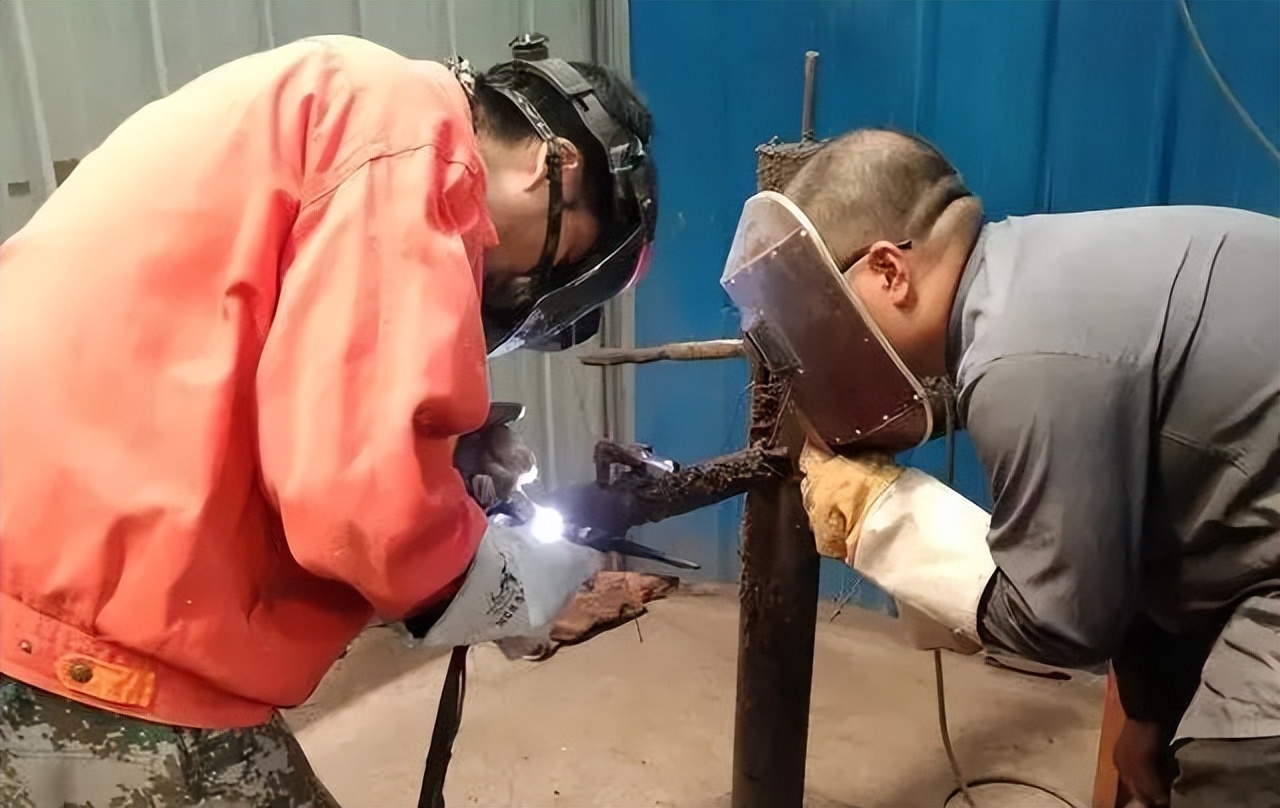 高压焊工与探伤焊工是什么意思,高压焊工指的是氩电联焊吗