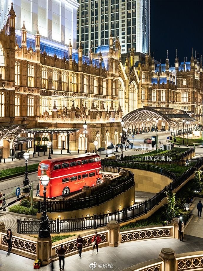 体验英伦经典，享受法式浪漫……来这里，就像穿越到了国外