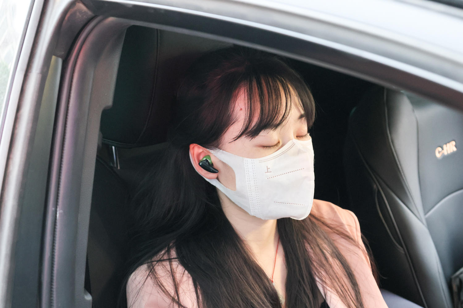 就是不一样外国版,rottkron乐旷陶瓷耳机