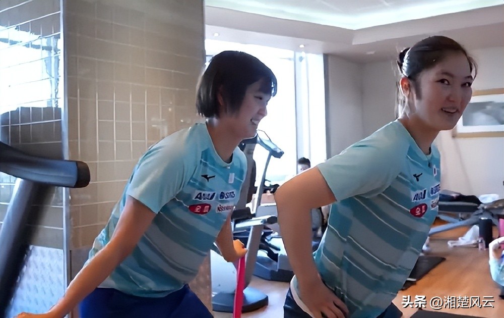 日乒轻松备战世乒赛,开启欢乐之旅,也能欢笑训练,输了会哭吗?