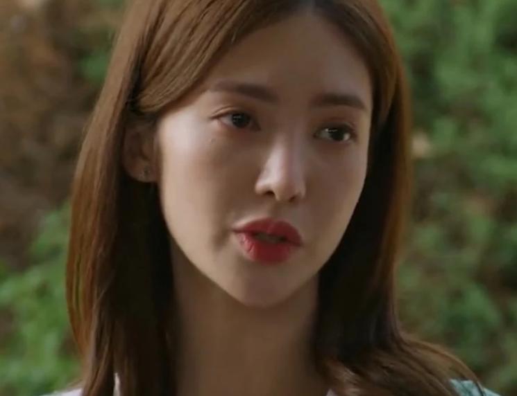 鞠婧祎杨幂迪丽热巴刘亦菲视频,杨幂演戏抿嘴小动作