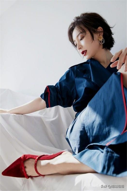 陈数秋冬穿衣搭配,明星穿搭碎花裙陈数