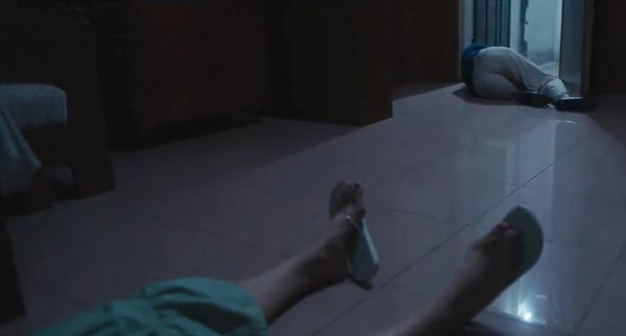 女子被竹签刺穿,22岁女子被刺穿