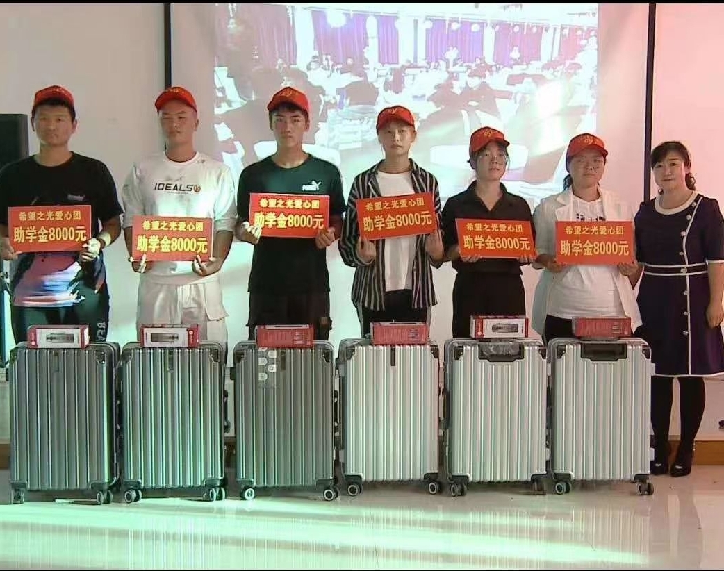 耳濡目染下的言传身教,耳濡目染的言传身教