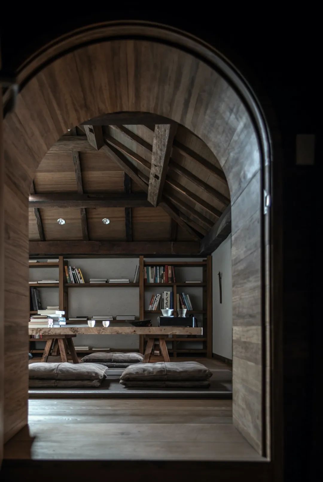 湖北夫妻造房子,湖北夫妻两万造房