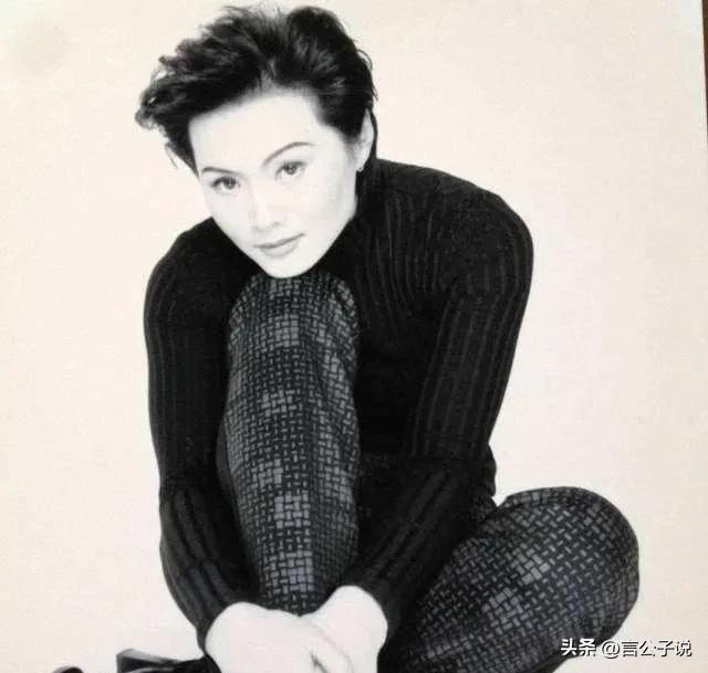 7位天生“眼窝深”的女星，深邃迷人和疲惫显老，差距一目了然