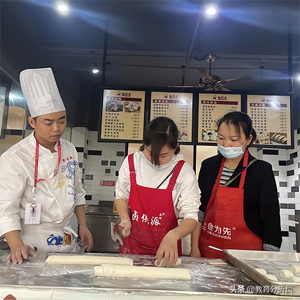 深圳有教做包子培训学校吗,深圳宝安肠粉店学习