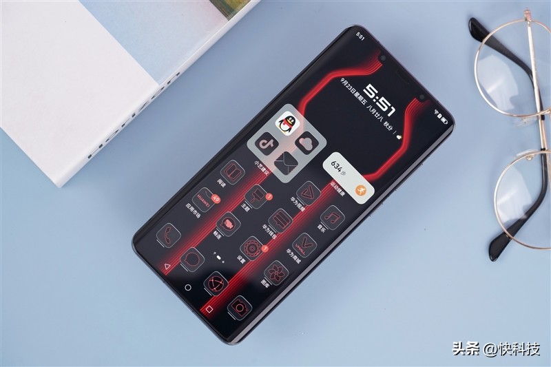 华为mate50rs保时捷设计超微距长焦,华为mate50rs保时捷4g网络评测