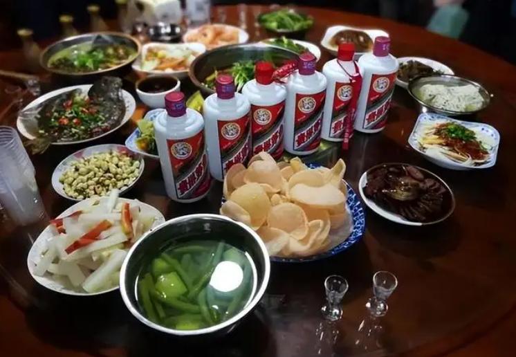 二锅头涨价平民酒为何不平价,二锅头白酒的市场前景