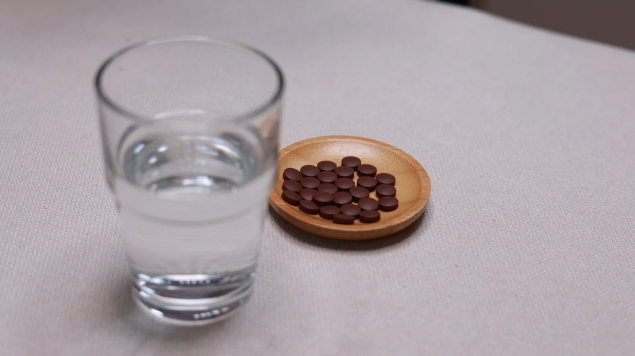 如何快速解决痛经小妙招,什么办法能治女生的痛经