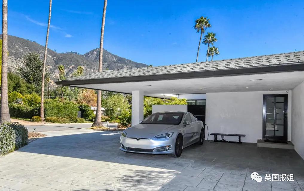 男子彩票中1.28亿,美国小伙买彩票狂中10亿美元