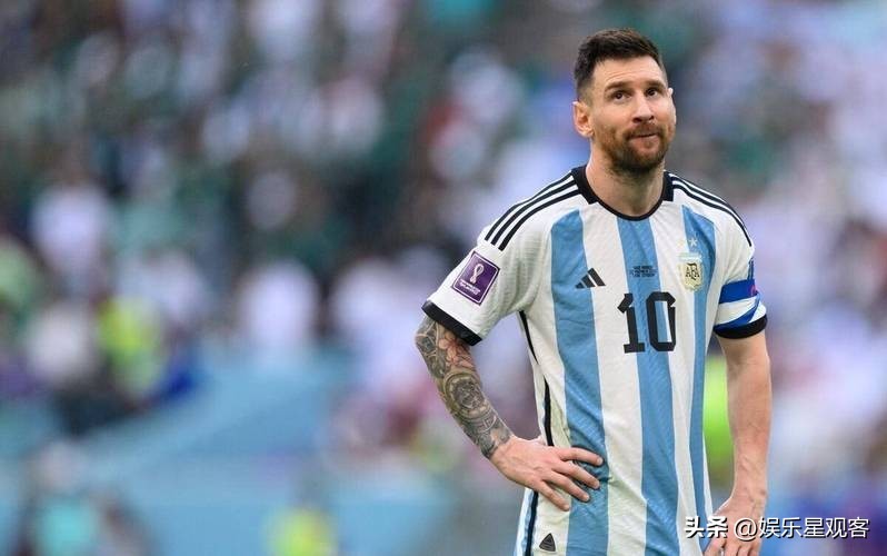 当今足坛十大球星财富,20位足坛巨星的高光时刻