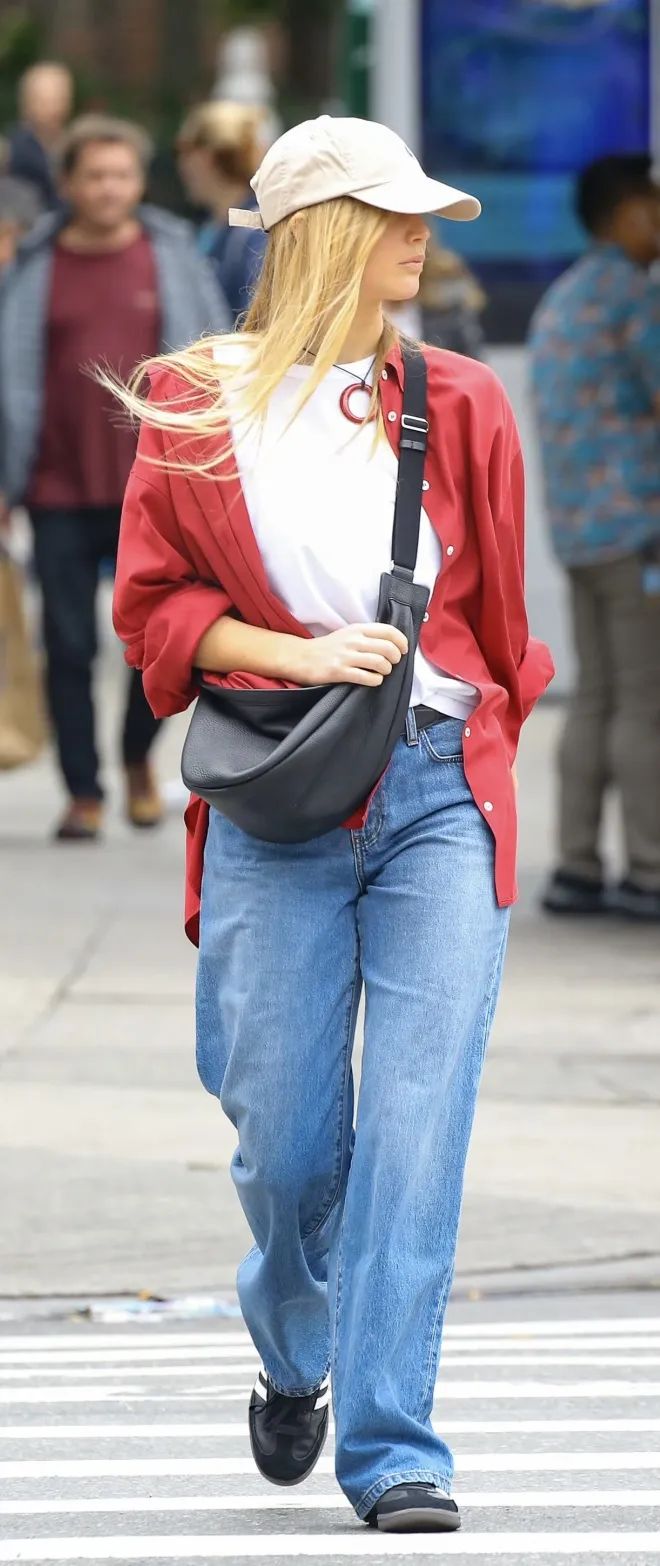 穿人字拖穿出女神范儿,穿人字拖的小姐姐