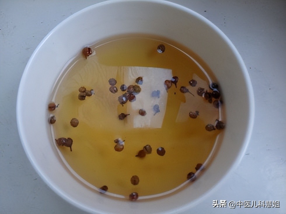 孩子肚子凉吃什么饭好,小孩肚子疼吃什么养胃