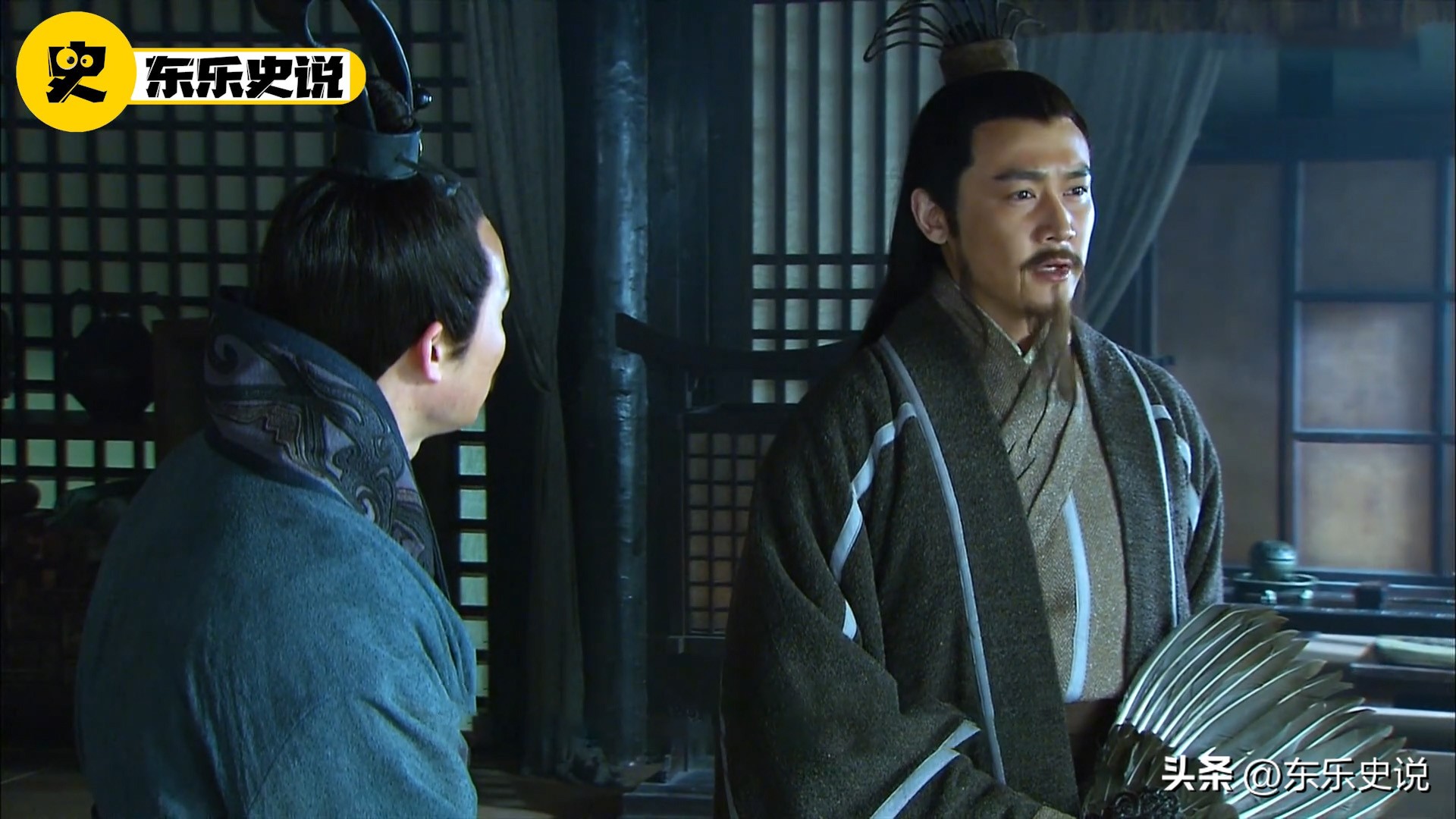 三国85：张飞醉酒质疑诸葛亮，叫来关羽*反造**，周郎赔了夫人又吐血