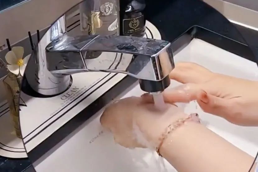 遇到高温如何正确使用空调,高温天气房间如何降温