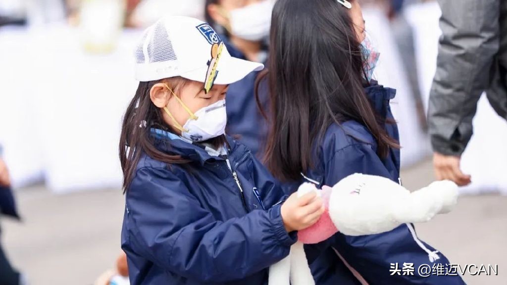 公益慈善赛足球,慈善足球公益赛