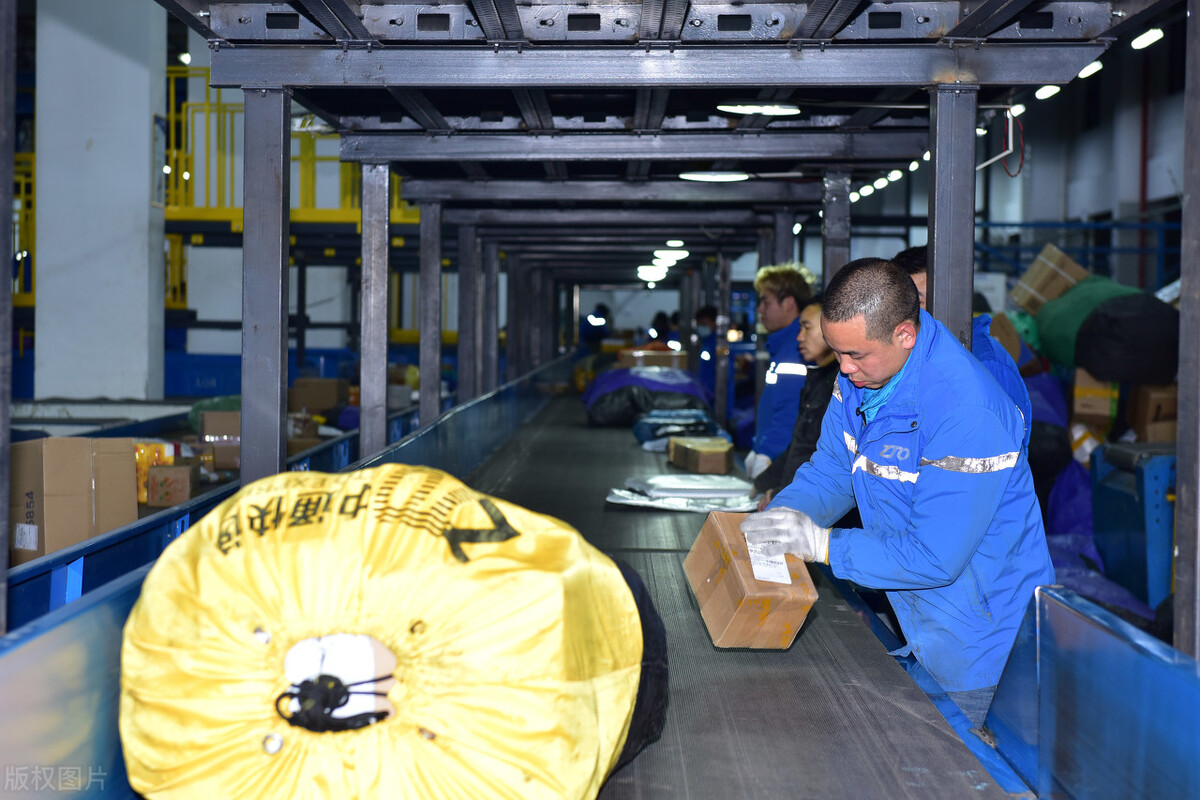 轻小件怎么寄快递便宜一点,轻抛货寄什么快递便宜