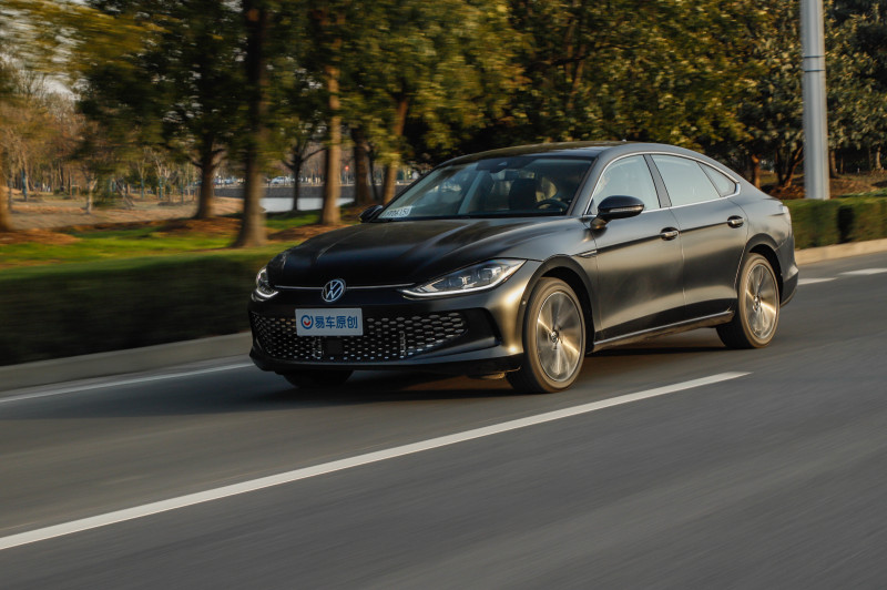 【动静皆有度试驾上汽大众凌渡L】