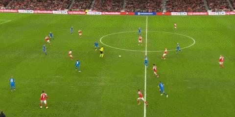 哈兰德和霍伊伦谁强,赫伊伦德哈兰德