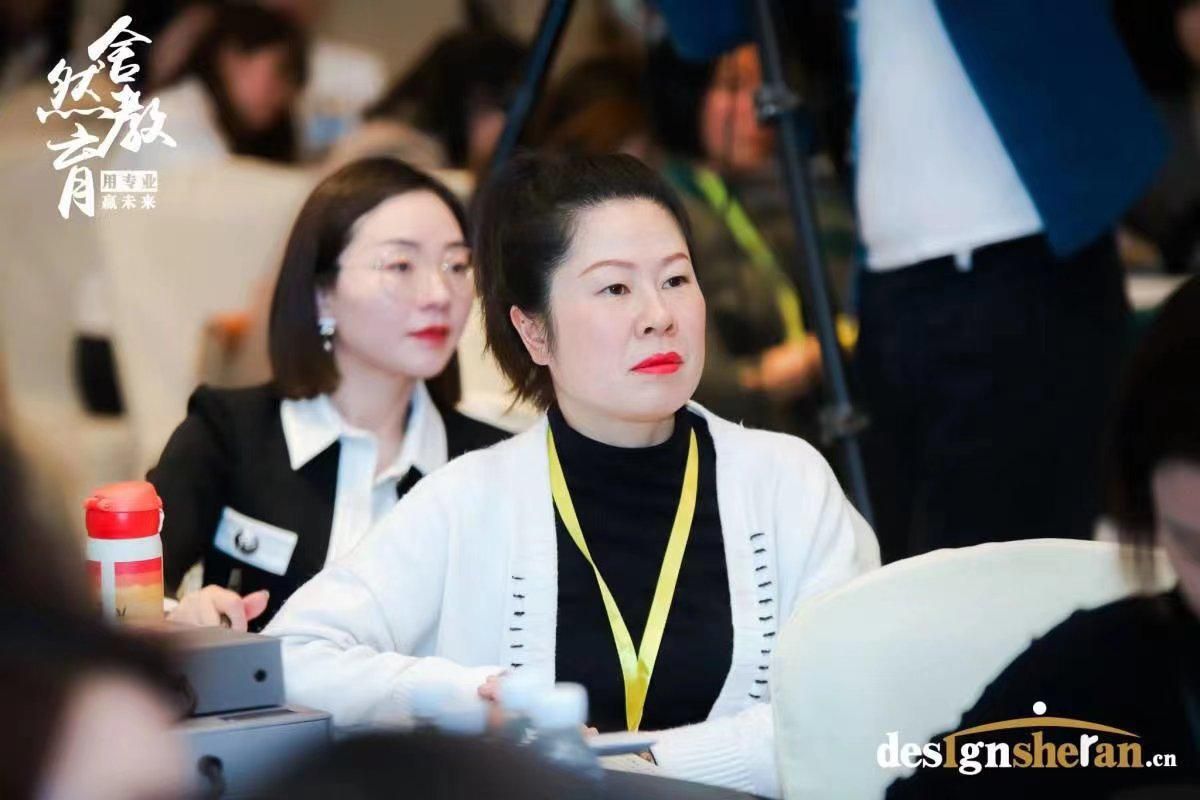 40岁开始学习美业,40岁开始学园艺设计师