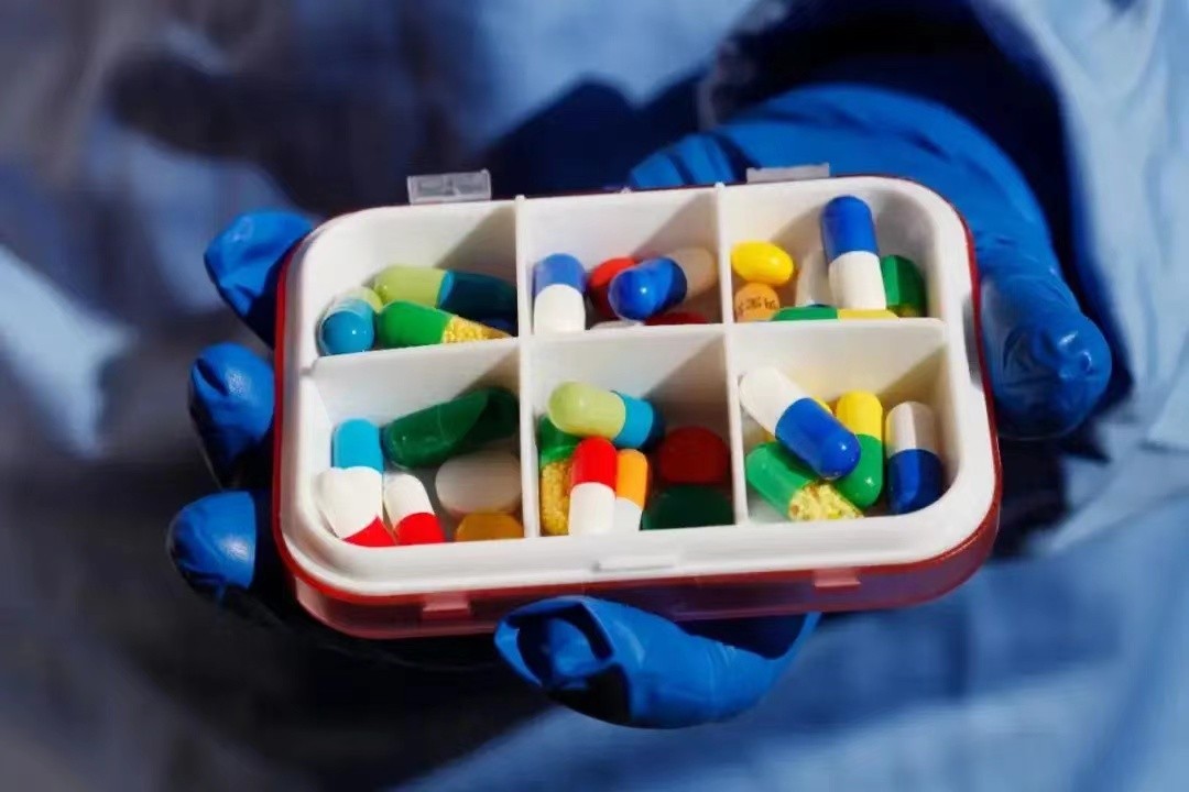 印度新冠仿制药拯救穷人，为何欧美不“出警”版权？中国能效仿吗