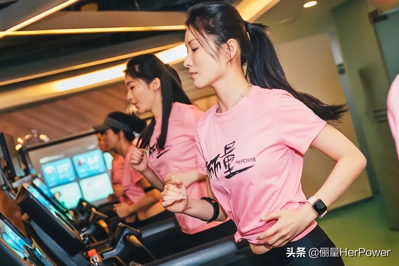 小乔跑步机使用方法,优步跑步机使用方法