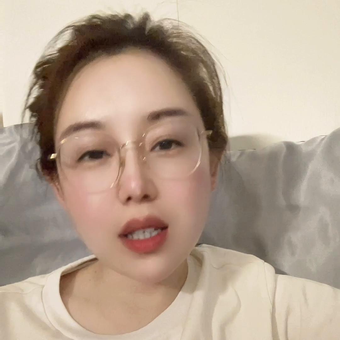 人民日报广告语请多努力为了自己,人民日报励志文案短句广告