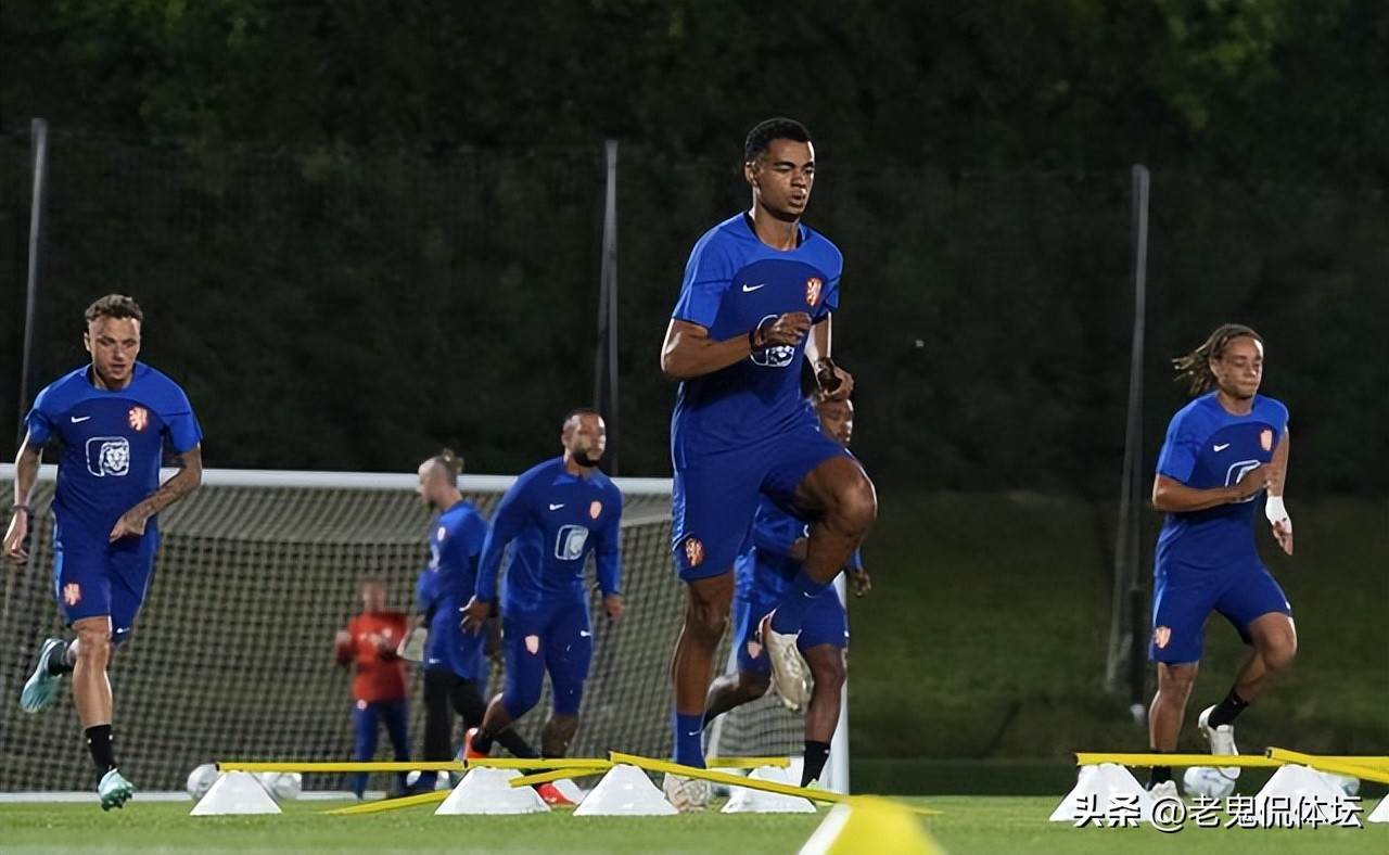 cctv5直播足球世界杯,内马尔梅西魔笛